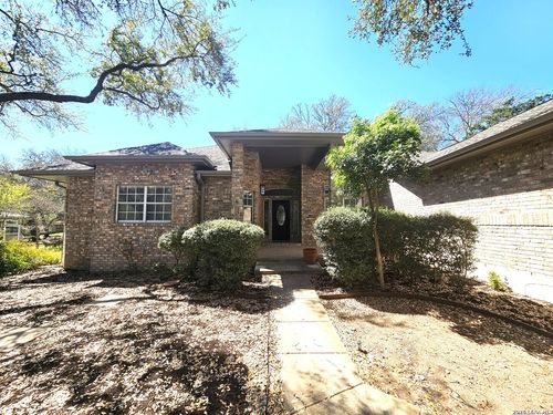 21017 Hickory Bnd, Garden Ridge, TX, 78266-2541 | Card Image