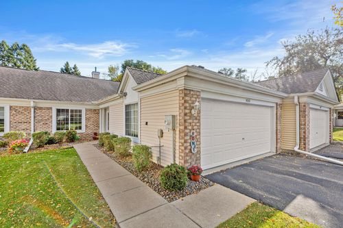 9055 Prairieview Ln N, Champlin, MN, 55316-2670 | Card Image