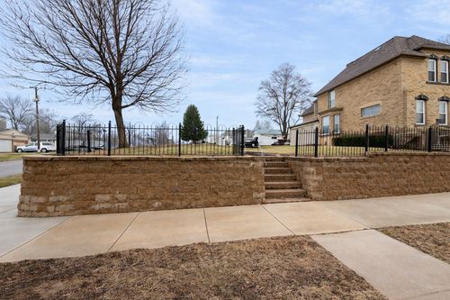 201 Boulevard Ave Ne, Montgomery, MN, 56069-1522 | Card Image