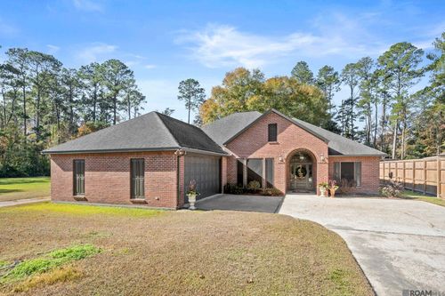 29601 Melanie St, Walker, LA, 70785-7816 | Card Image