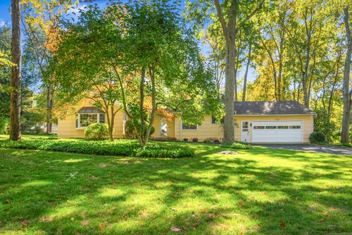 234 Marvin Ridge Rd, New Canaan, CT, 06840-6909 | Card Image