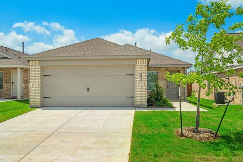 2020 Belgian Dr, Aubrey, TX, 76227-3232 | Card Image