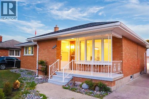 951 Riverdale Ave, Windsor, ON, N8S4C4 | Card Image