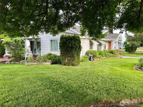 302 N 2nd St, Coulee City, WA, 99115-5107 | Card Image