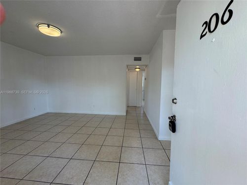 apt-206-4732 Sw 33rd Ave, Fort Lauderdale, FL, 33312-5570 | Card Image