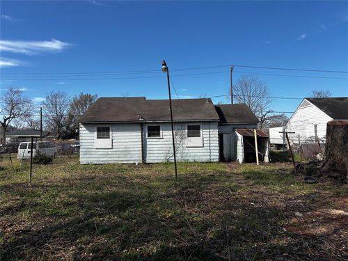 4124 Dabney St, Houston, TX, 77026-4132 | Card Image