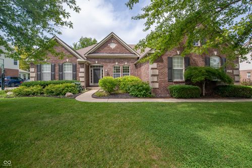 10539 Saddlestone Dr, Fishers, IN, 46040-9428 | Card Image