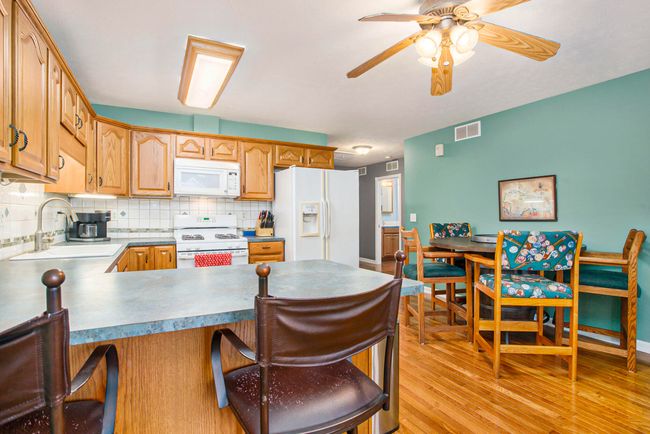 008__90a6313_468 | Image 7