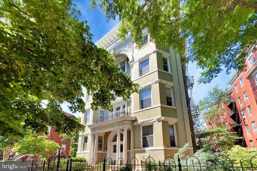 300-1423 R St Nw, WASHINGTON, DC, 20009-3830 | Card Image
