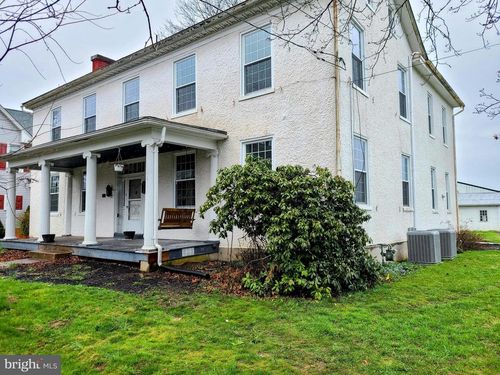 203 E Main St, FAIRFIELD, PA, 17320-8967 | Card Image