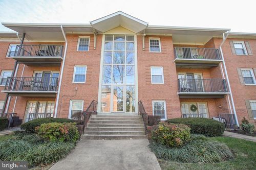 apt-b22-3334 Spring Ln, FALLS CHURCH, VA, 22041-2645 | Card Image