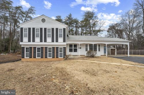 8607 Wild Olive Dr, POTOMAC, MD, 20854-3439 | Card Image