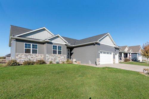 1763 Raymond Dr, North Mankato, MN, 56003-4504 | Card Image