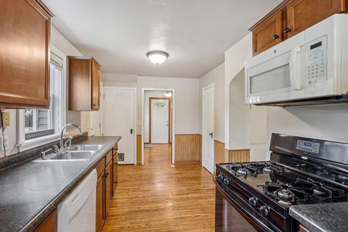 201 5th St, Centuria, WI, 54824-9066 | Card Image