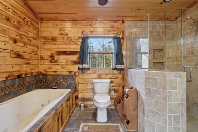 7952 Main St, House other with 3 bedrooms, 2 bathrooms and null parking in Newaygo MI | Image 31