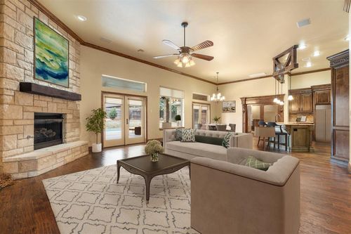 2229 Rockbridge Ct, Yukon, OK, 73099-4545 | Card Image