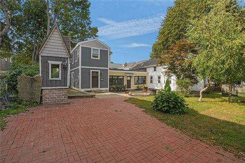 18 Whipple St, Providence, RI, 02908-3243 | Card Image