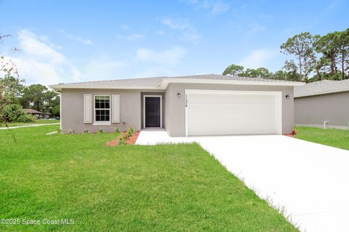 1134 Underhill Ave, PALM BAY, FL, 32909-5104 | Card Image