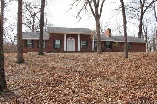 8101 S 700 Rd, Wyandotte, OK, 74370-9542 | Card Image