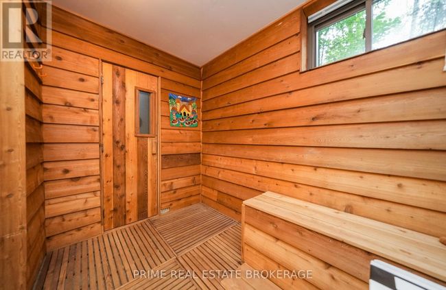 9919 Pinery Lane, House other with 5 bedrooms, 3 bathrooms and 6 parking in Grand Bend ON | Image 30