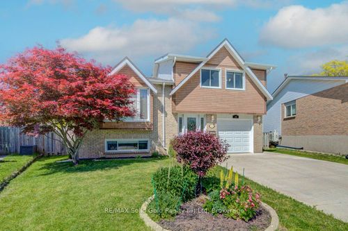 16 Sugar Maple Pl, Kitchener, ON, N2N1Y3 | Card Image