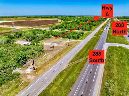 3208 Chene Rue, Rosharon, TX, 77583 | Card Image