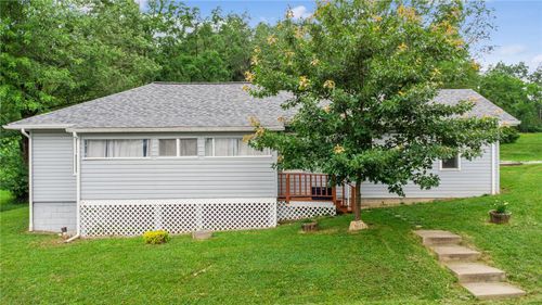 1021 Beechnut St, Tarentum, PA, 15084-2103 | Card Image