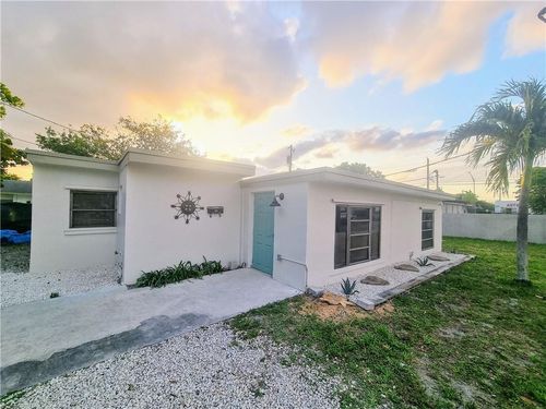 1313 Sw 37th Ave, Fort Lauderdale, FL, 33312-3540 | Card Image