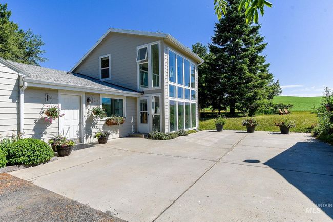 1860 Old Highway 95, House other with 4 bedrooms, 2 bathrooms and 2 parking in Genesee ID | Image 5