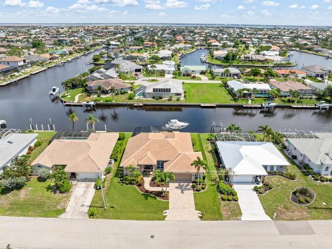 2224 Via Veneto Dr, House other with 3 bedrooms, 2 bathrooms and null parking in PUNTA GORDA FL | Image 46