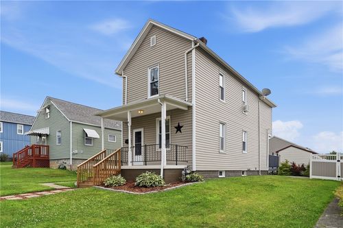 215 Mckim St, Zelienople, PA, 16063-1032 | Card Image
