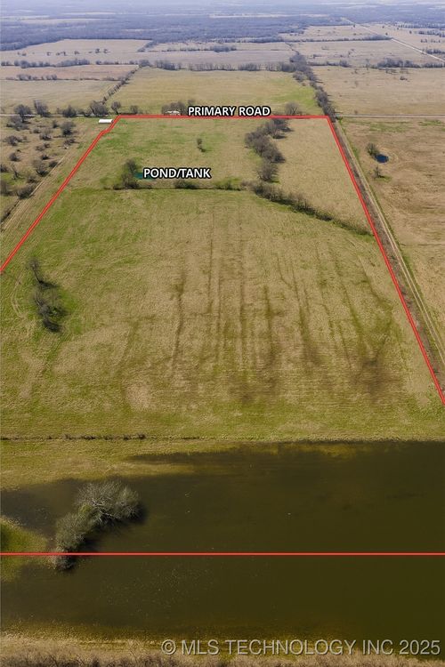 7236 E Acorn Rd, Atoka, OK, 74525-7086 | Card Image