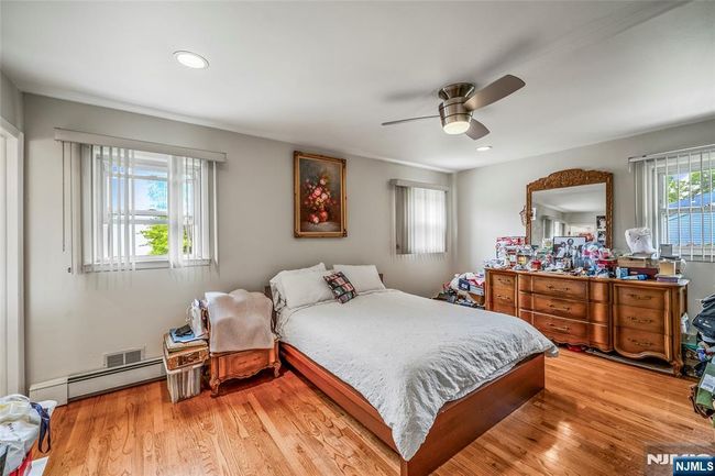 415 Briarwood Ln, House other with 4 bedrooms, 3 bathrooms and null parking in Northvale NJ | Image 25
