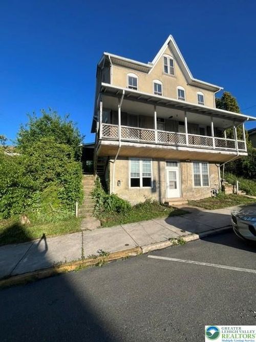 204 N 2nd St, Lehightn Boro, PA, 18235-1519 | Card Image
