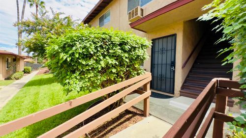 unit-163-9719 Winter Gardens Blvd, Lakeside, CA, 92040-3830 | Card Image