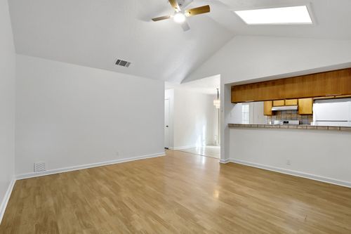 b-10710 Topperwein Drive, Austin, TX, 78758 | Card Image