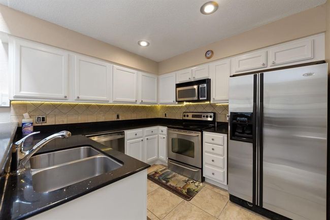 APT-222 - 2611 Grants Lake Blvd, Townhouse with 2 bedrooms, 2 bathrooms and null parking in Sugar Land TX | Image 10