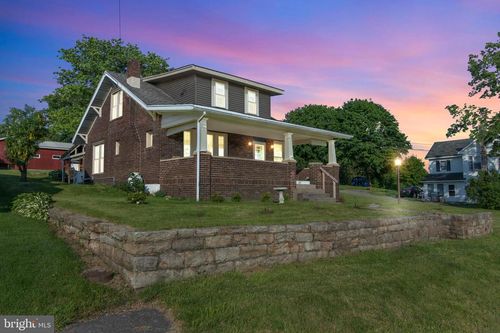 318 Clearfield St, Wallaceton, PA, 16876-9713 | Card Image