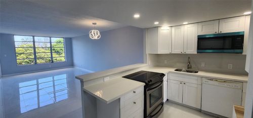 505-2650 S Course Dr, Pompano Beach, FL, 33069-3985 | Card Image