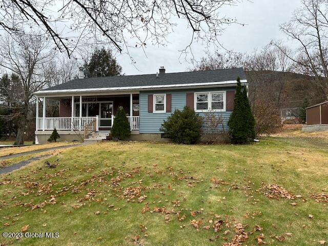 Holly Dr, Lake George, NY 12845