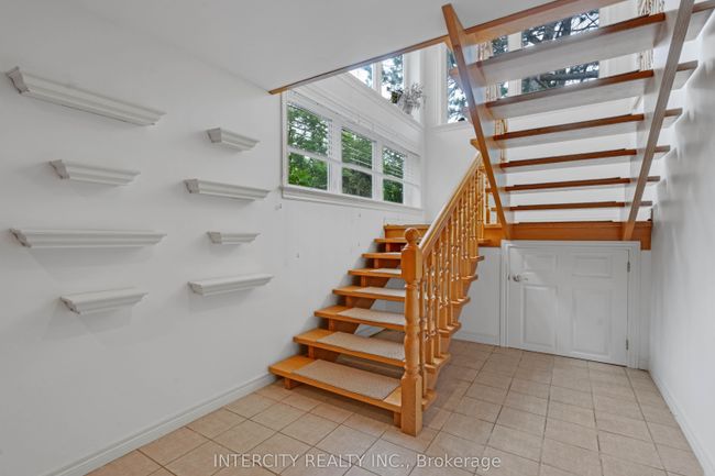 2 - 2197 Concession Rd 2, House other with 2 bedrooms, 3 bathrooms and 10 parking in Palgrave ON | Image 30