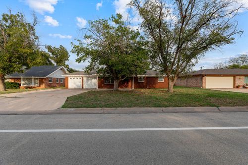 1904 Ward St, Midland, TX, 79705-8436 | Card Image