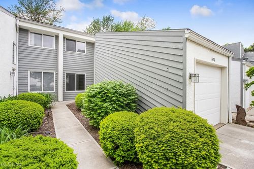 7-1476 Bobby Ln, Westlake, OH, 44145-1951 | Card Image