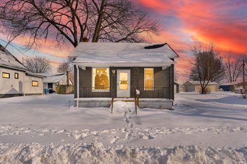 433 Freeman St, Kendallville, IN, 46755-2203 | Card Image