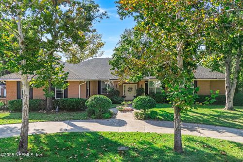 8126 Sabal Oak Ln, JACKSONVILLE, FL, 32256-7370 | Card Image