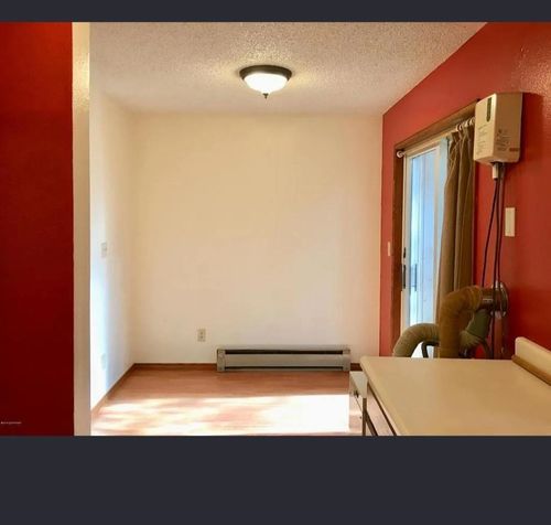 unit-7-200 S Second Street, Petersburg, AK, 99833 | Card Image