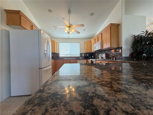 840 E Deerskin St, Pahrump, NV, 89048-6719 | Card Image