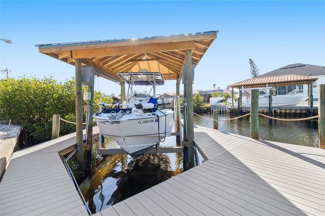 6518 Senegal Palm Way, House other with 3 bedrooms, 2 bathrooms and null parking in APOLLO BEACH FL | Image 34