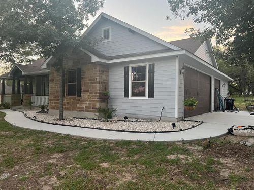 114 County Road 6863, Natalia, TX, 78059 | Card Image