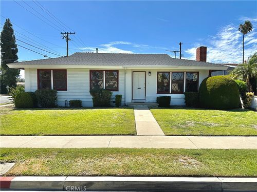 521 S Falcon St, Anaheim, CA, 92804-2613 | Card Image